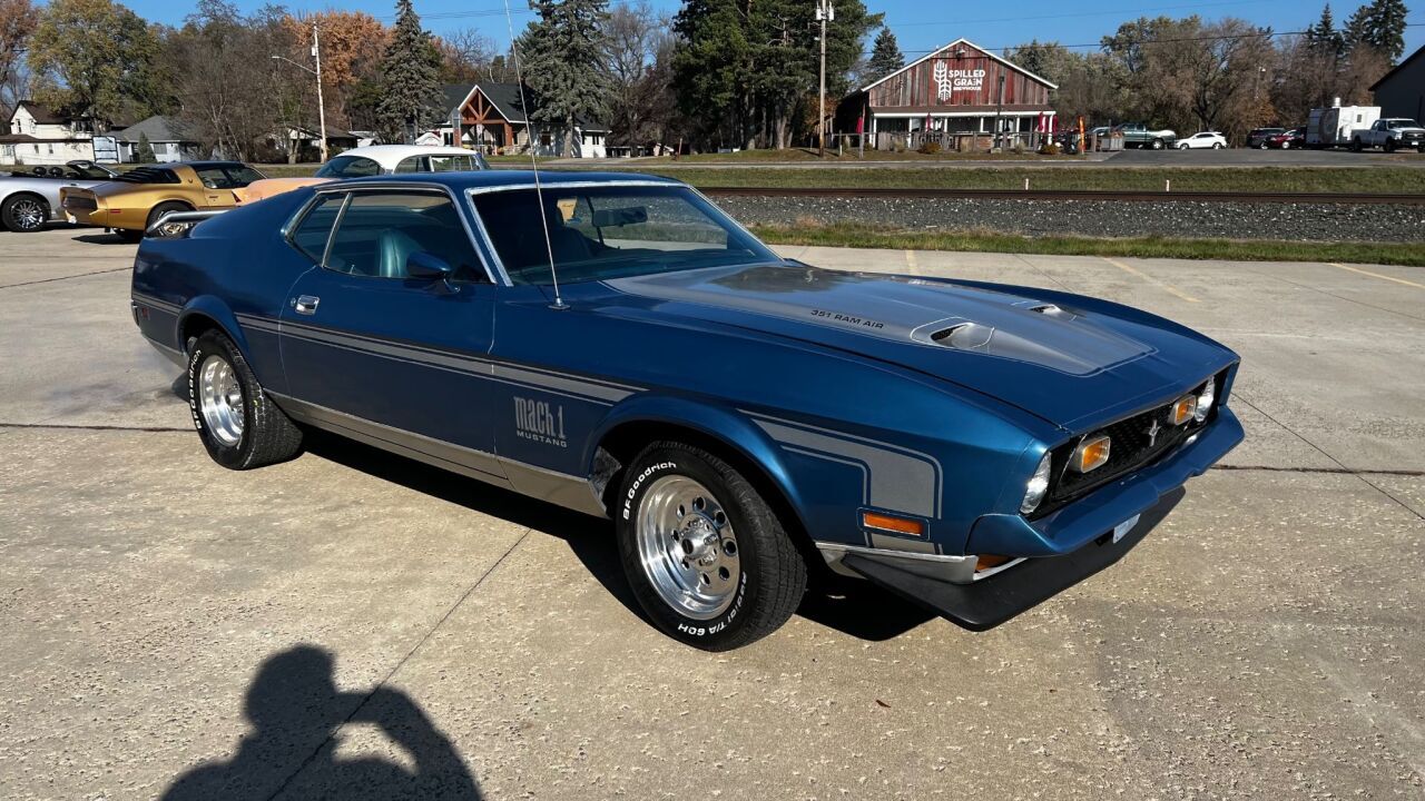 1972 Ford Mustang 5