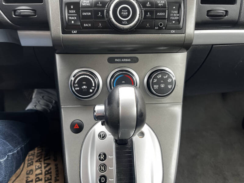 2011 Nissan Sentra 2.0 SR