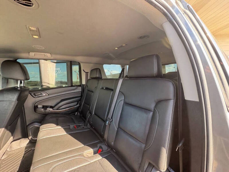 2020 Chevrolet Suburban LT