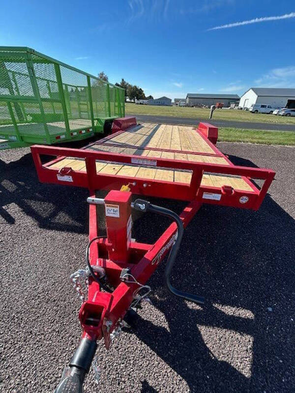 2026 Tomahawk 8.3 ft W X 20 ft L