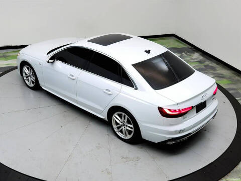 2022 Audi A4 quattro S line Prem Plus 45 TFSI