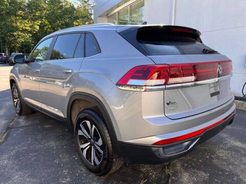 2024 Volkswagen Atlas Cross Sport SE 4Motion