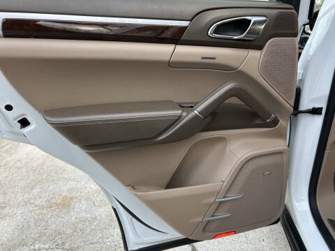2013 Porsche Cayenne S