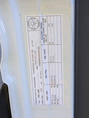 2023 Ford E-Transit 350