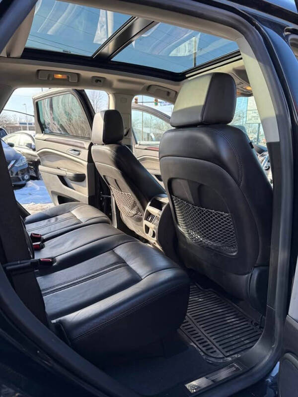 2011 Cadillac SRX Performance Collection