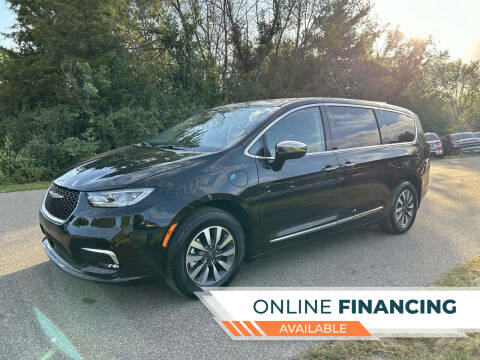 2023 Chrysler Pacifica Plug-In Hybrid for sale at Ace Auto in Shakopee MN