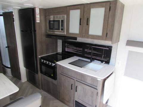 2022 Forest River SALEM CRUI