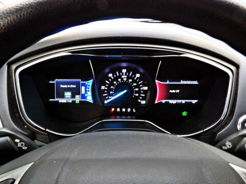 2018 Ford Fusion Hybrid SE