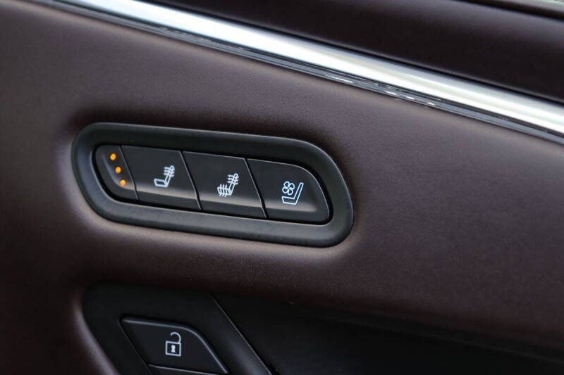 2021 Cadillac Escalade ESV Premium Luxury Platinum