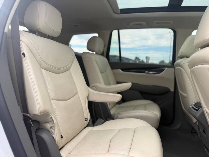 2020 Cadillac XT6 Premium Luxury