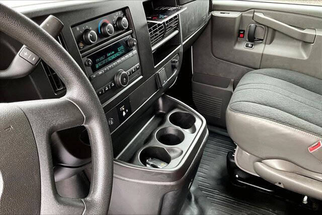 2024 Chevrolet Express 2500