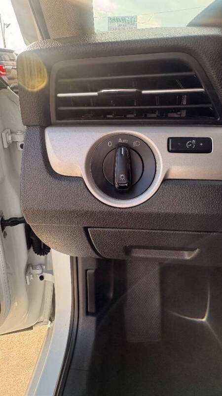 2021 Volkswagen Passat SE