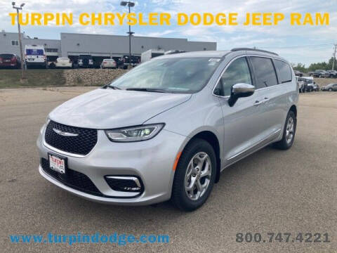 2023 Chrysler Pacifica for sale at Turpin Chrysler Dodge Jeep Ram in Dubuque IA