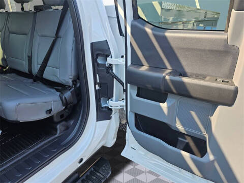 2025 Ford F-350 Super Duty XL