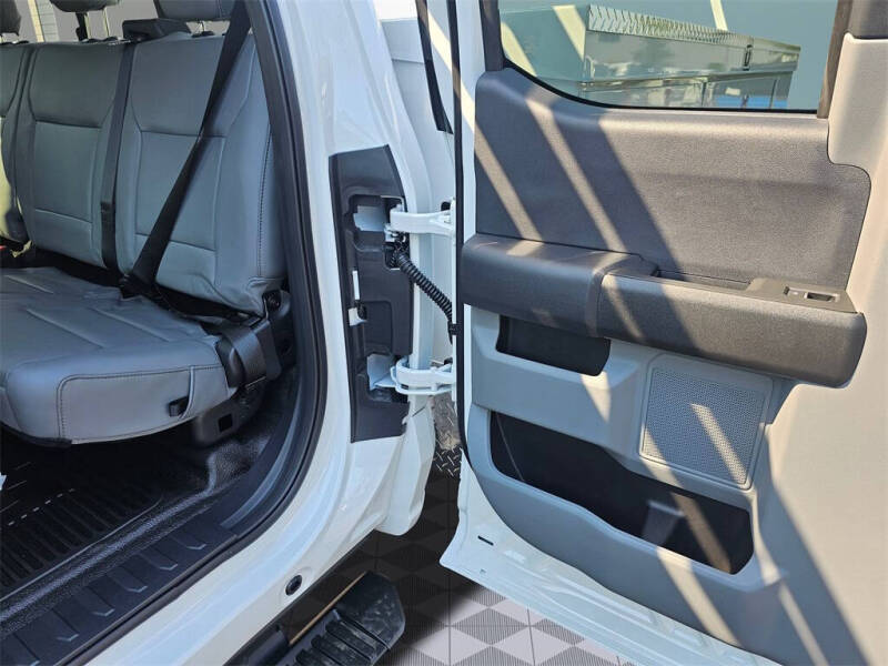 2025 Ford F-350 Super Duty XL