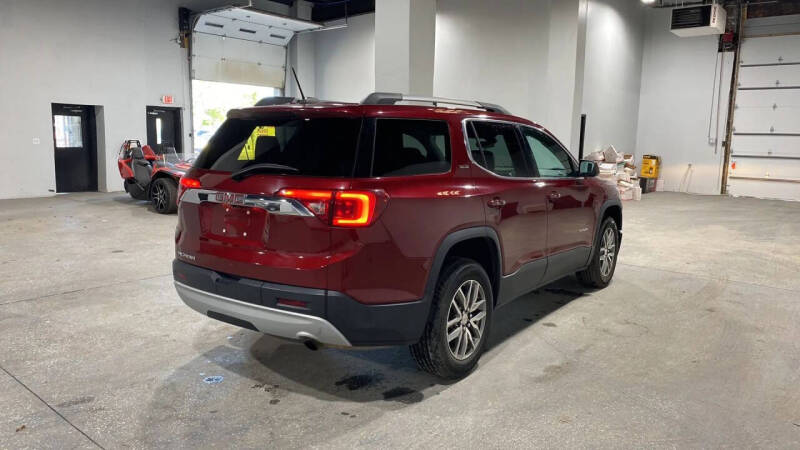 2018 GMC Acadia SLE-2