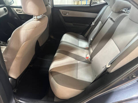 2017 Toyota Corolla LE