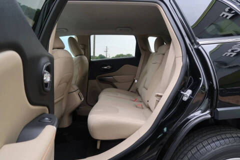 2019 Jeep Cherokee Latitude