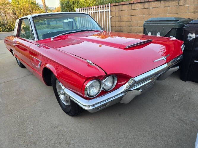 1965 Ford Thunderbird