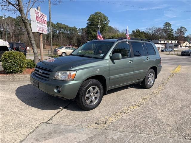 2004 Toyota Highlander for sale at Kelly & Kelly Auto Sales in Fayetteville NC