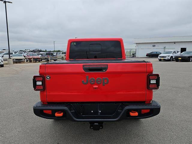 2021 Jeep Gladiator Mojave