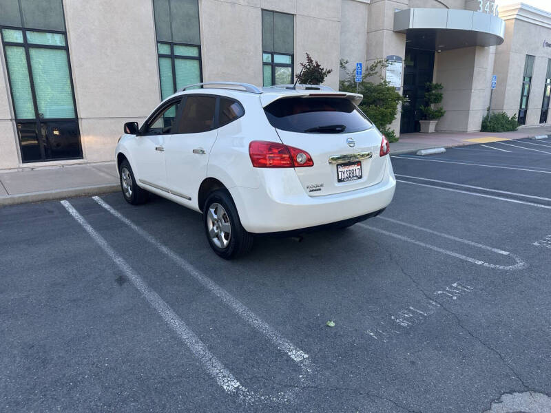 2014 Nissan Rogue Select S
