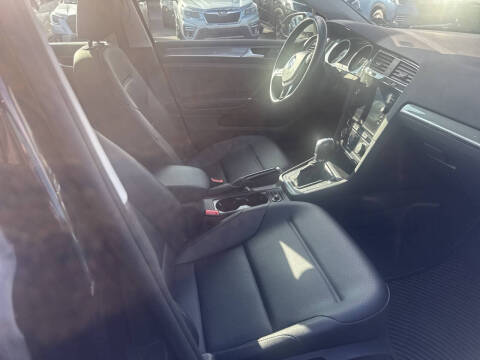 2019 Volkswagen Golf Alltrack