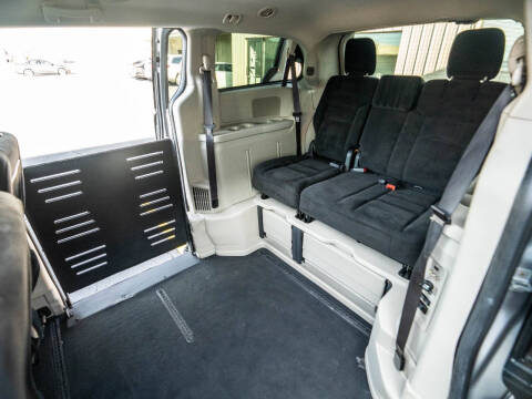 2016 Dodge Grand Caravan SXT Plus