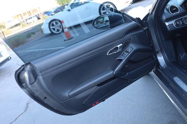 2018 Porsche 718 Cayman