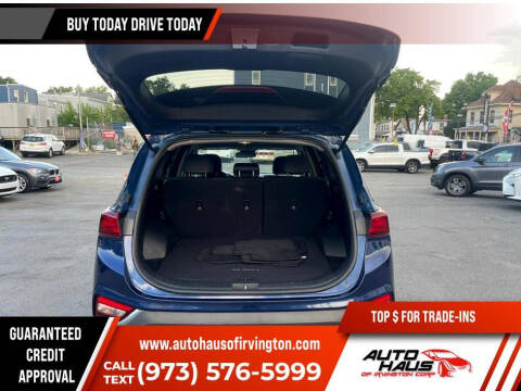 2020 Hyundai Santa Fe SE