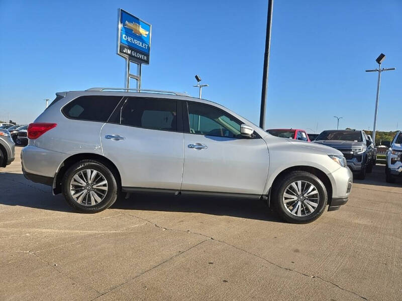 2019 Nissan Pathfinder S