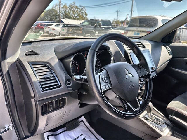 2023 Mitsubishi Outlander Sport