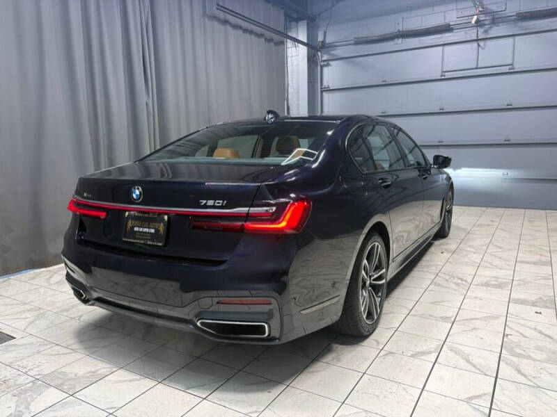 2022 BMW 7 Series 750i xDrive