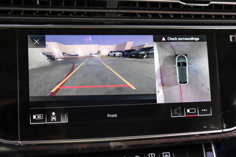 2020 Audi Q8 quattro Prestige 55 TFSI