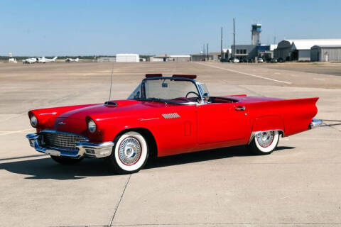 1957 Ford Thunderbird
