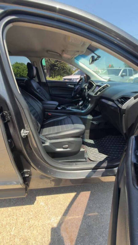 2017 Ford Edge SEL