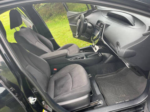 2017 Toyota Prius Two