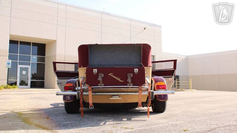 1974 Excalibur Phaeton