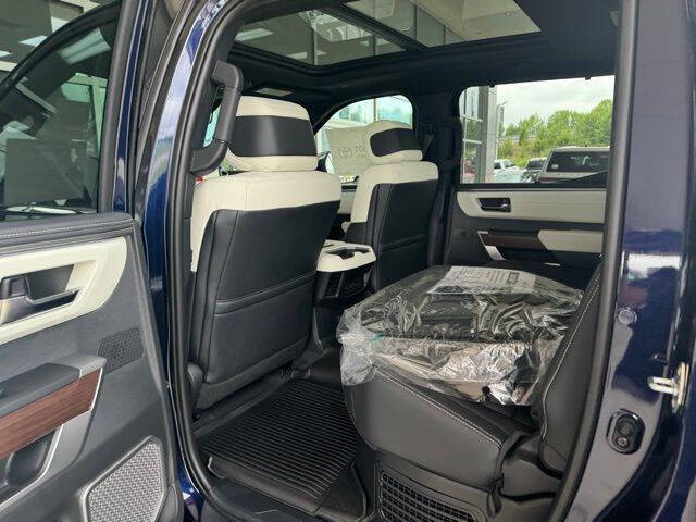 2024 Toyota Tundra Capstone HV