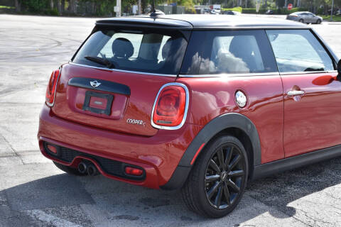 2016 MINI Hardtop 2 Door Cooper S