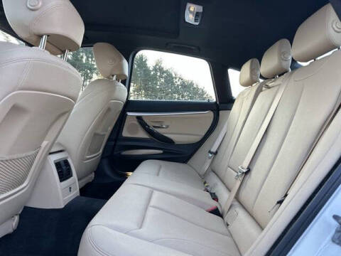 2018 BMW 3 Series 330i xDrive Gran Turismo