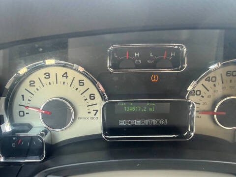 2011 Ford Expedition XLT