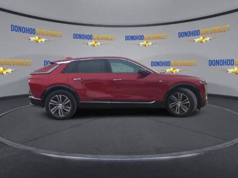 2024 Cadillac LYRIQ Luxury 1