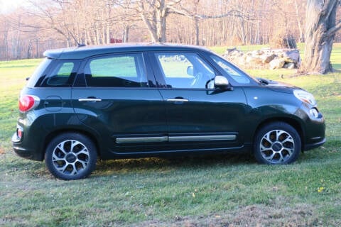 2014 FIAT 500L for sale at Dave's Garage Inc in Hampton NH