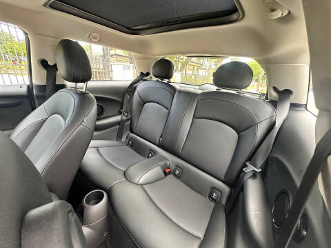 2015 MINI Hardtop 2 Door Cooper