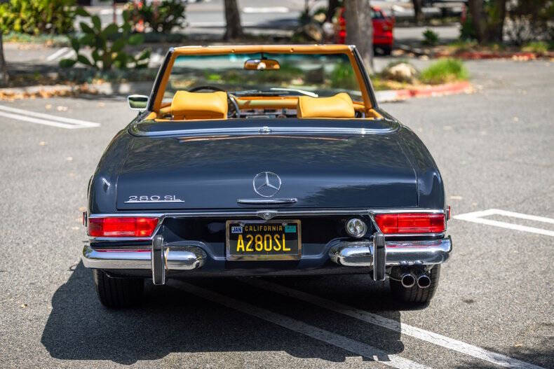 1969 Mercedes-Benz 280-Class