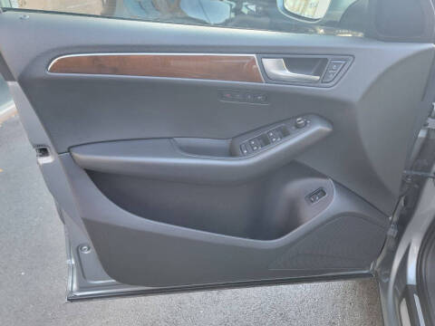 2010 Audi Q5 3.2 quattro Premium Plus