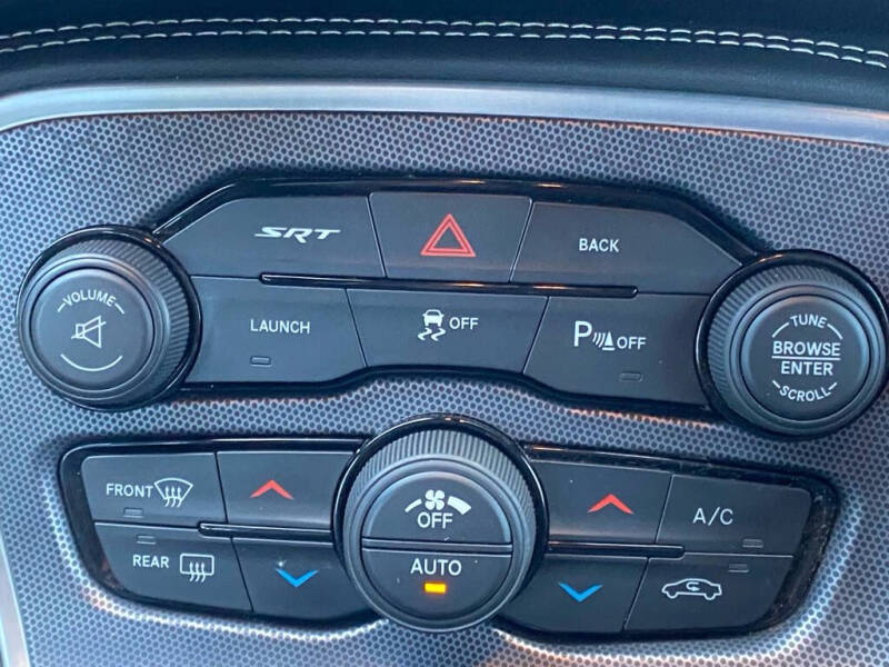 2015 Dodge Challenger SRT 392