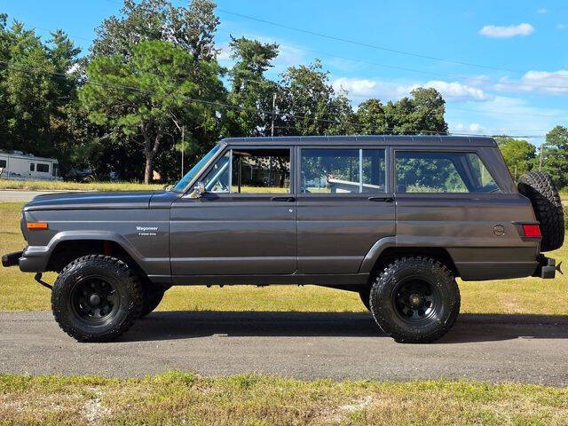 1974 Jeep Wagoneer