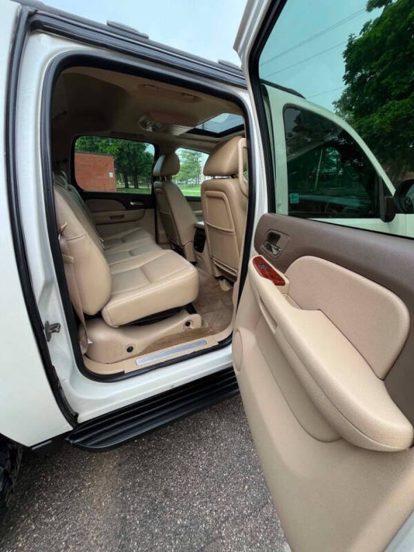 2011 Chevrolet Avalanche LTZ